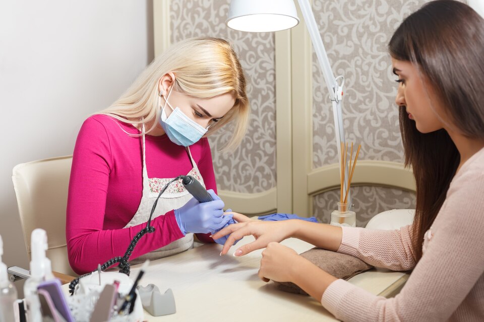 Akşehir Manikürcü